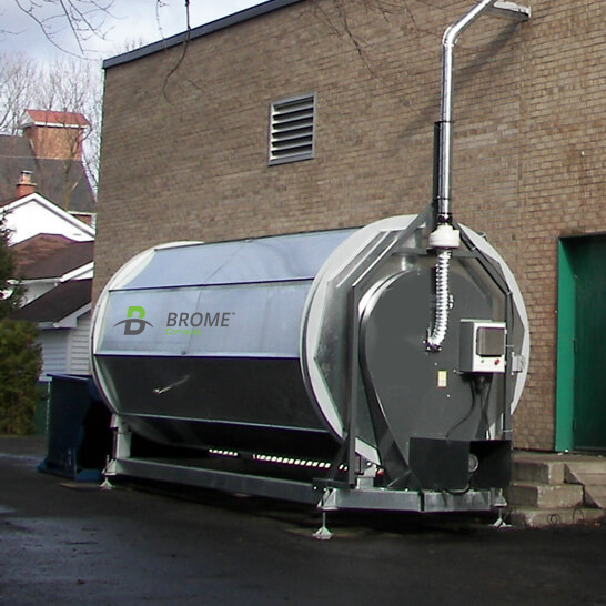 BROME Composting system installed for Metro Lussier in Waterloo Québec